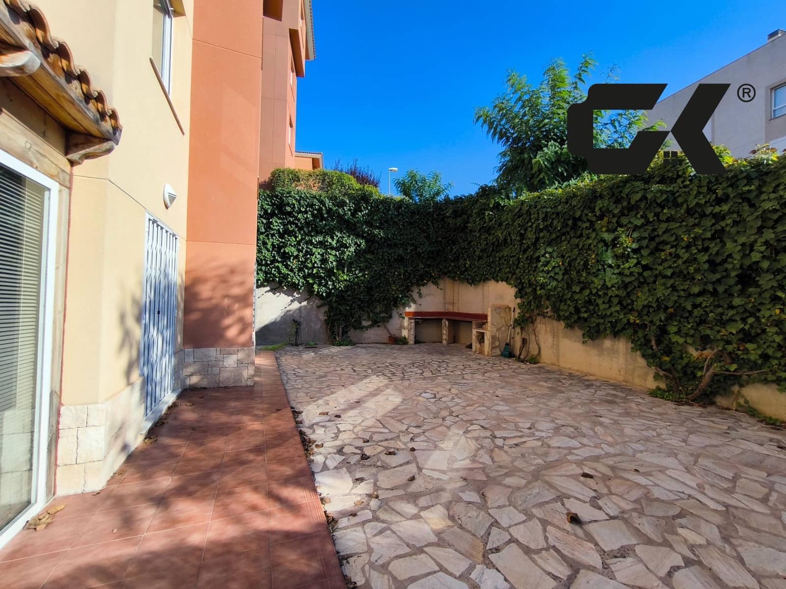3 soverom Leilighet til salgs i Altorreal med svømmebasseng - € 250 000 (Ref: 9980566)