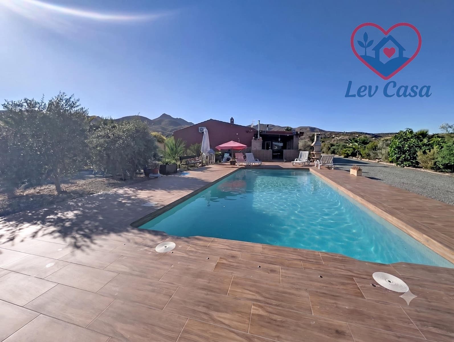 4 Zimmer Villa zu verkaufen in Leiva - 369.800 € (Ref: 9980574)