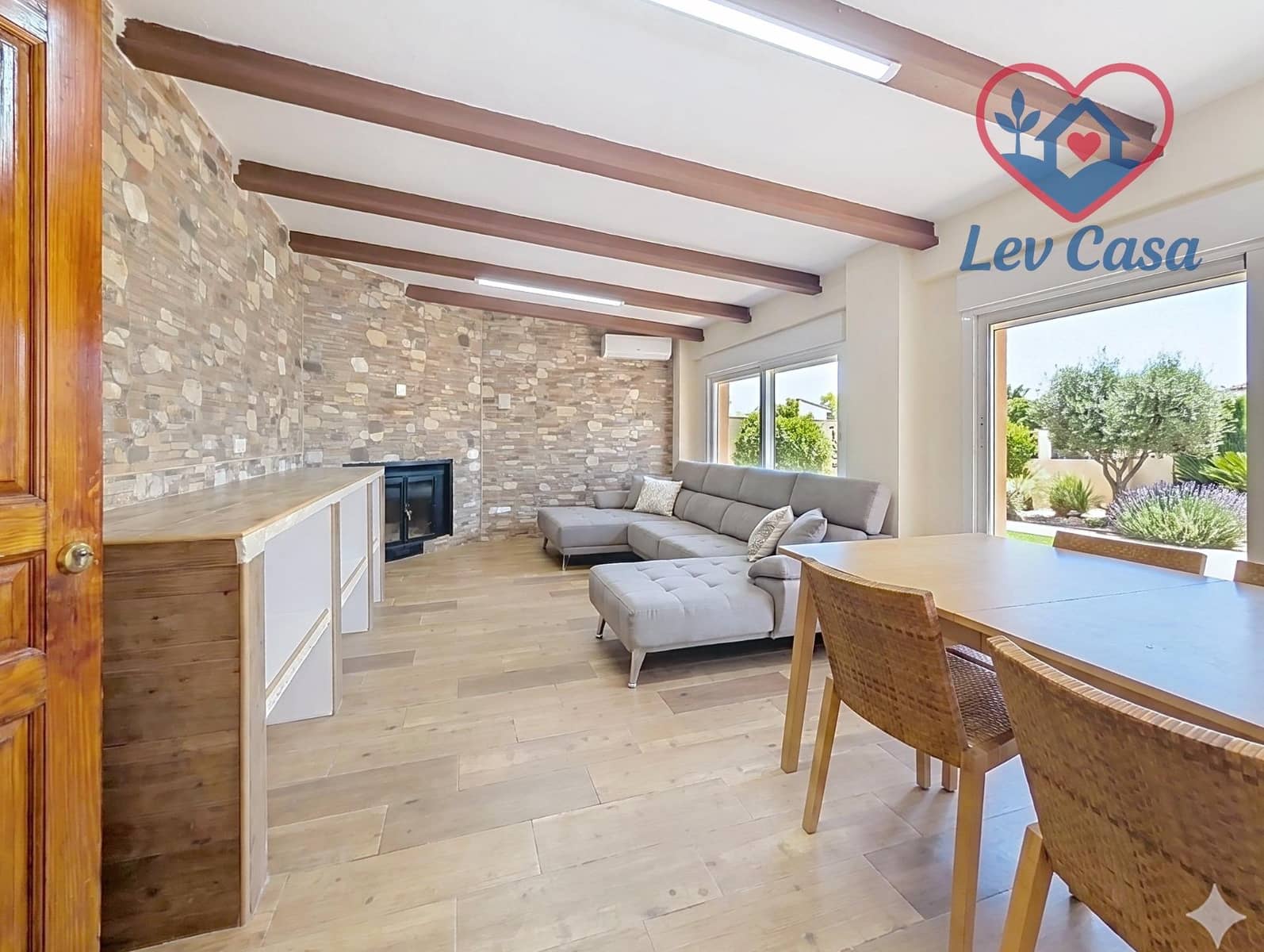 4 Zimmer Villa zu verkaufen in Leiva - 369.800 € (Ref: 9980574)