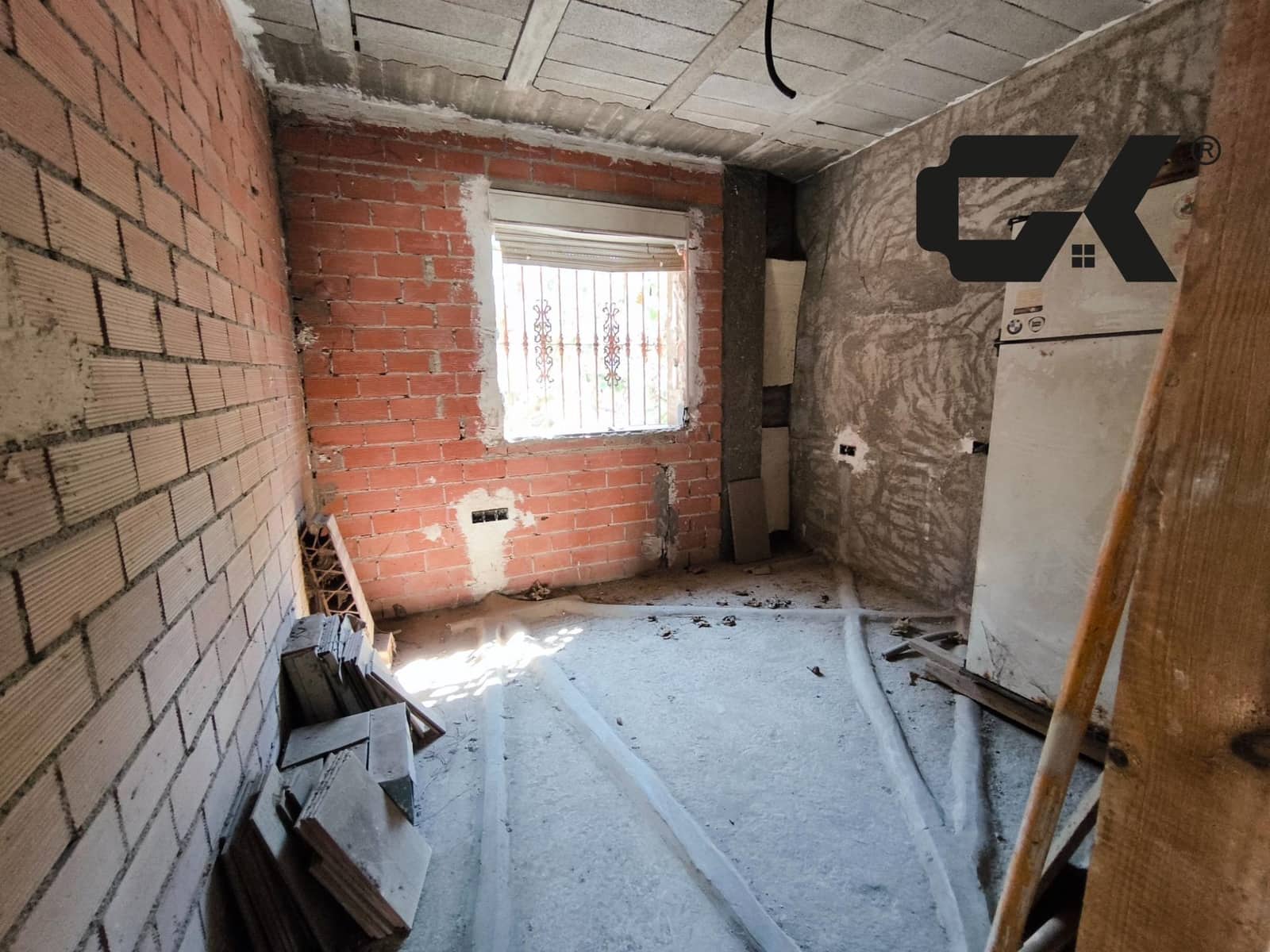 6 soveværelse Lejlighed til salg i Sangonera la Seca med garage - € 105.000 (Ref: 9980576)