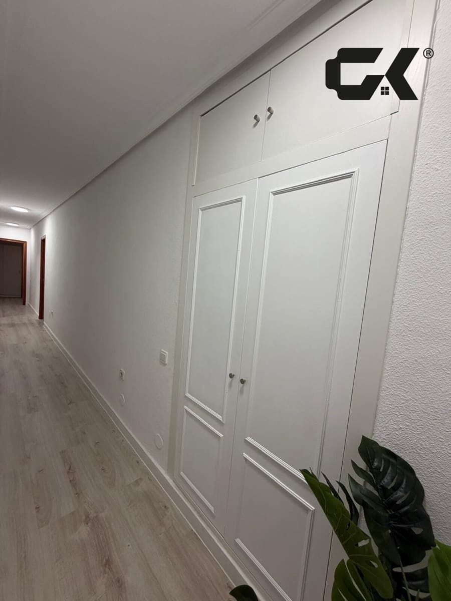 Appartement de 5 chambres à louer à Alcantarilla - 300 € (Ref: 9999811)