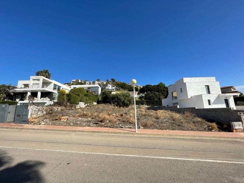 Landgrundstück zu verkaufen in Oropesa  - 310.000 € (Ref: 10049177)
