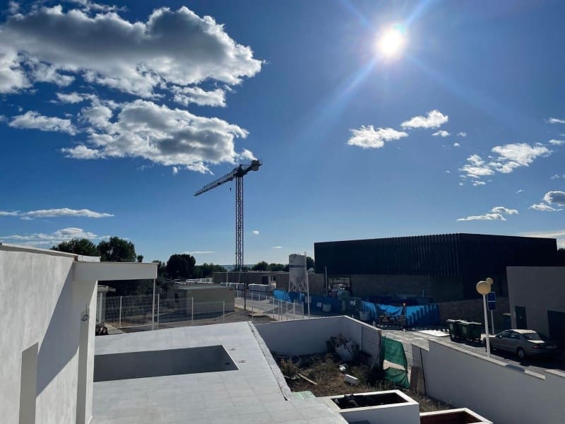 Landgrundstück zu verkaufen in Oropesa  - 310.000 € (Ref: 10049177)