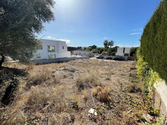 Undeveloped Land for sale in Oropesa  - € 310,000 (Ref: 10049177)