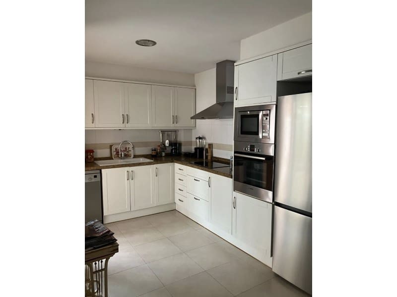 4 bedroom Townhouse for sale in Benicassim with garage - € 490,000 (Ref: 10049178)