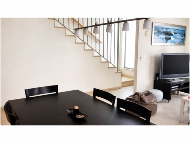 4 bedroom Townhouse for sale in Benicàssim with pool garage - € 450,000 (Ref: 10049179)