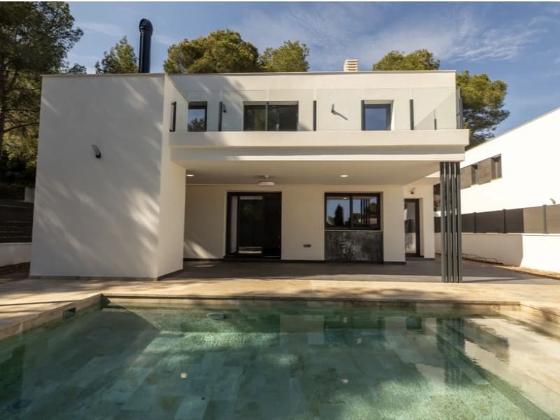 3 bedroom Villa for sale in Benicassim - € 795,000 (Ref: 10049183)