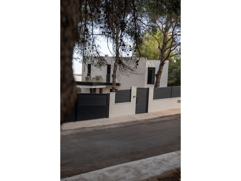 3 bedroom Villa for sale in Benicassim - € 795,000 (Ref: 10049183)