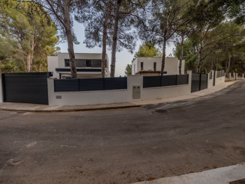 3 bedroom Villa for sale in Benicassim - € 795,000 (Ref: 10049183)