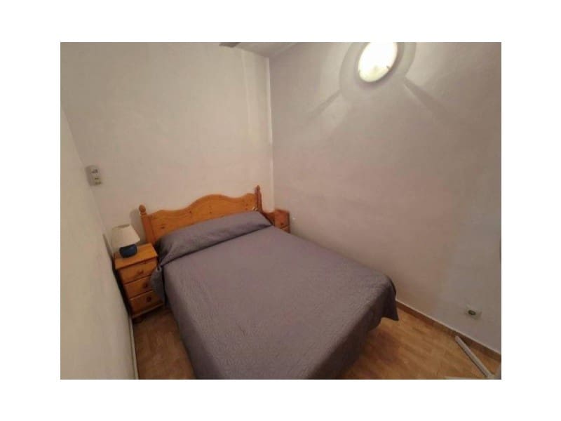 Piso de 2 habitaciones en Alcossebre en venta con piscina - 150.000 € (Ref: 9980611)