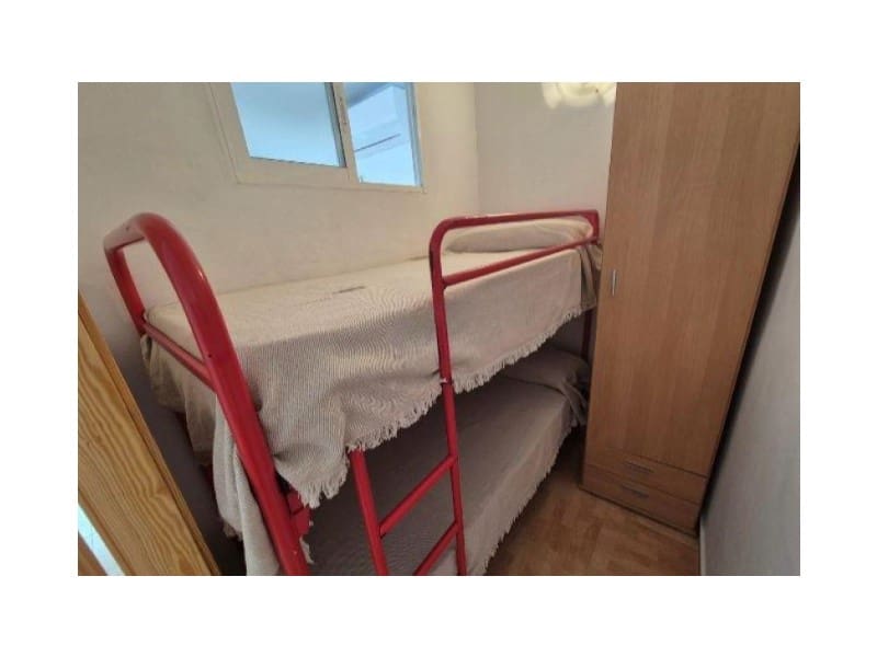 Piso de 2 habitaciones en Alcossebre en venta con piscina - 150.000 € (Ref: 9980611)