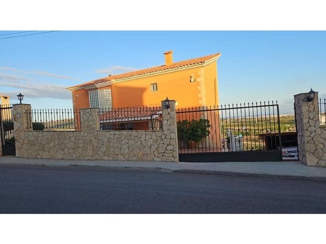 6 quarto Moradia para venda em Borriol com garagem - 500 000 € (Ref: 9980616)