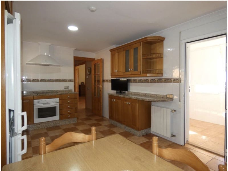 6 soveværelse Villa til salg i Borriol med garage - € 500.000 (Ref: 9980616)