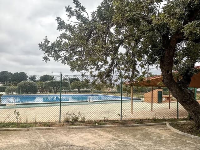 6 quarto Moradia para venda em Borriol com garagem - 500 000 € (Ref: 9980616)