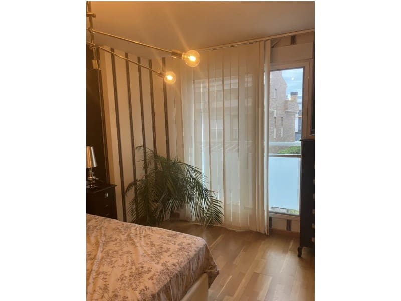 5 soveværelse Semi-Rækkehus til salg i Castello de la Plana med garage - € 490.000 (Ref: 9980617)