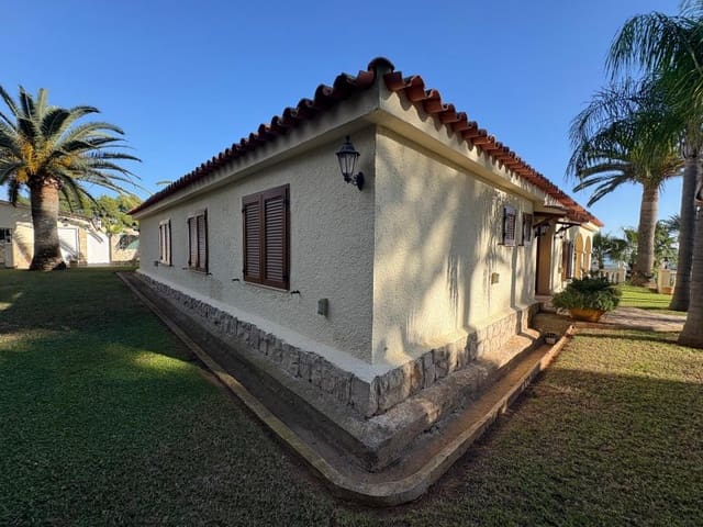 4 soverom Villa til salgs i Alcossebre, Alcalá de Xivert med garasje - € 1 200 000 (Ref: 9980619)