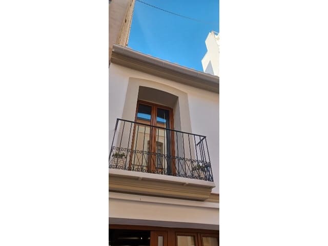 3 soveværelse Byhus til salg i Centro, Castelló de la Plana - € 278.000 (Ref: 9980628)