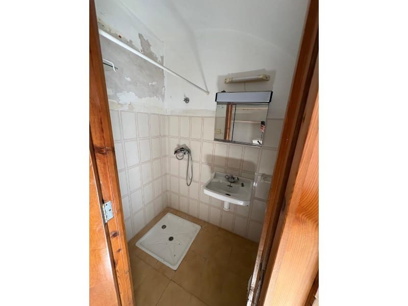 Townhouse for sale in Benlloch - € 105,000 (Ref: 9980629)
