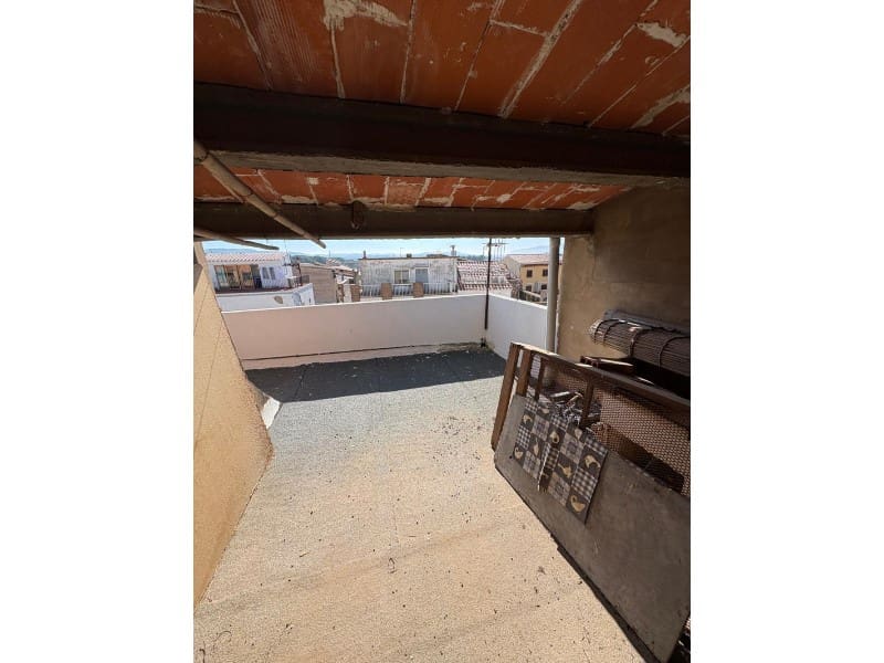 Townhouse for sale in Benlloch - € 105,000 (Ref: 9980629)