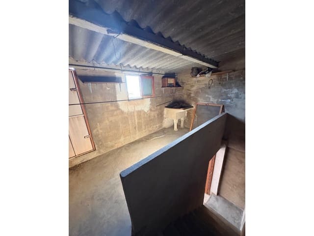 Casa em Banda para venda em Benlloch - 105 000 € (Ref: 9980629)