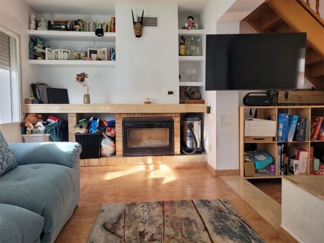 4 soveværelse Villa til salg i Benicàssim med swimmingpool - € 549.000 (Ref: 9982908)