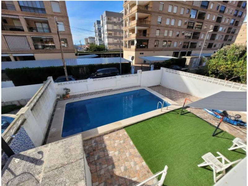 4 Zimmer Villa zu verkaufen in Benicassim mit Pool - 549.000 € (Ref: 9982908)