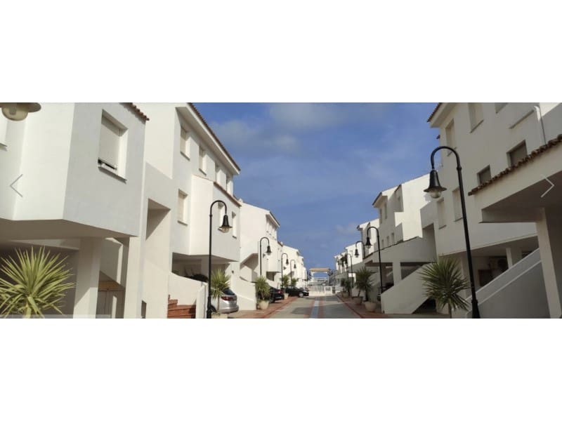 Flat for sale in Alcossebre with garage - € 299,500 (Ref: 9994171)