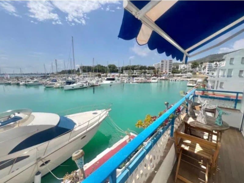 Flat for sale in Alcossebre with garage - € 299,500 (Ref: 9994171)