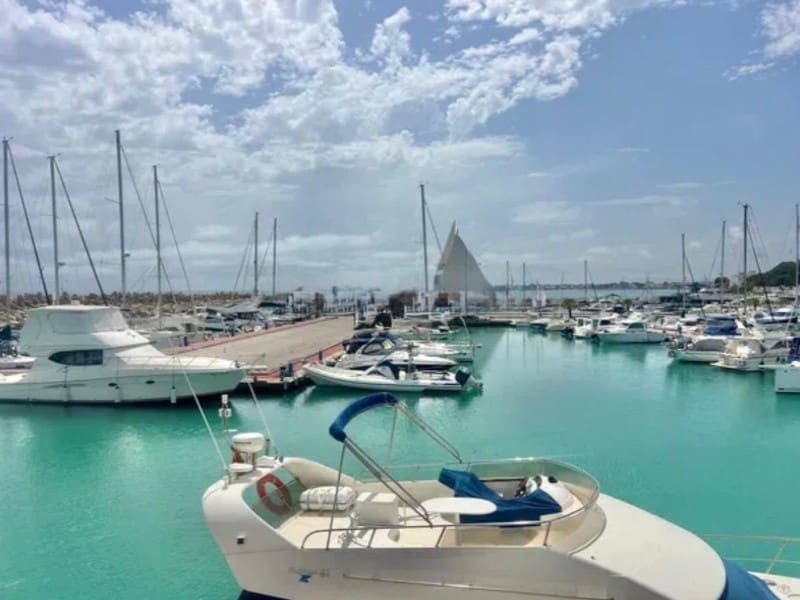 Flat for sale in Alcossebre with garage - € 299,500 (Ref: 9994171)