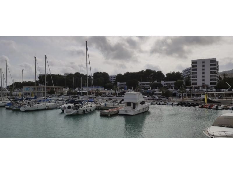 Flat for sale in Alcossebre with garage - € 299,500 (Ref: 9994171)