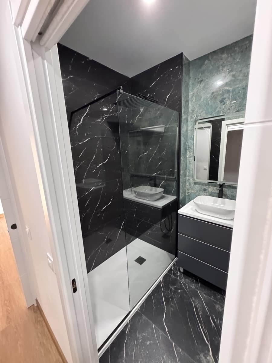 Piso de 2 habitaciones en Blanes en venta - 280.000 € (Ref: 9983965)