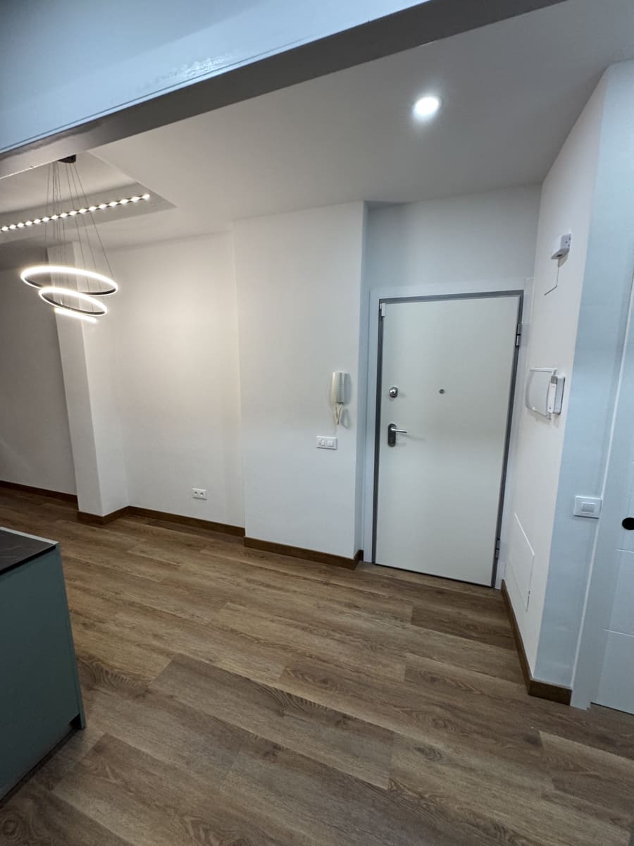 Piso de 2 habitaciones en Blanes en venta - 280.000 € (Ref: 9983965)