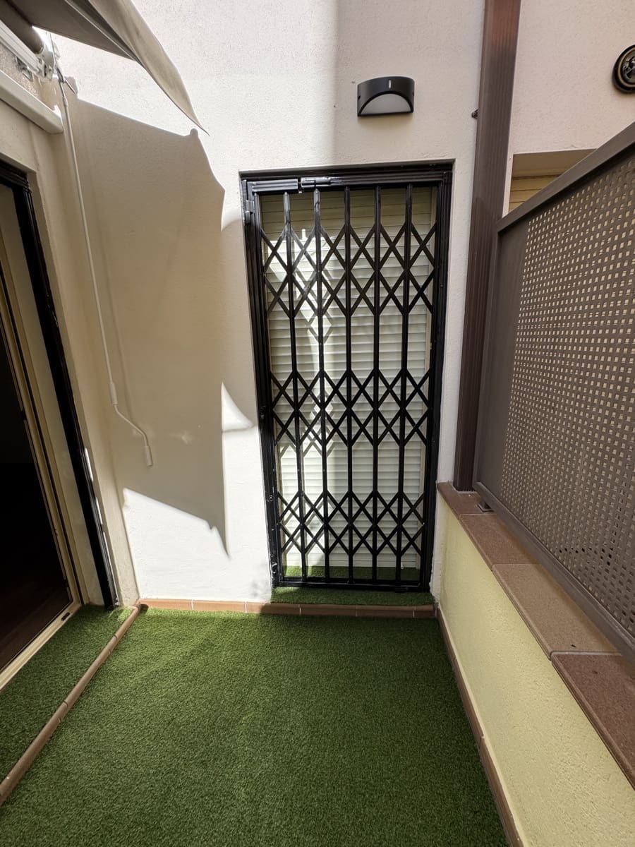Piso de 2 habitaciones en Blanes en venta - 280.000 € (Ref: 9983965)