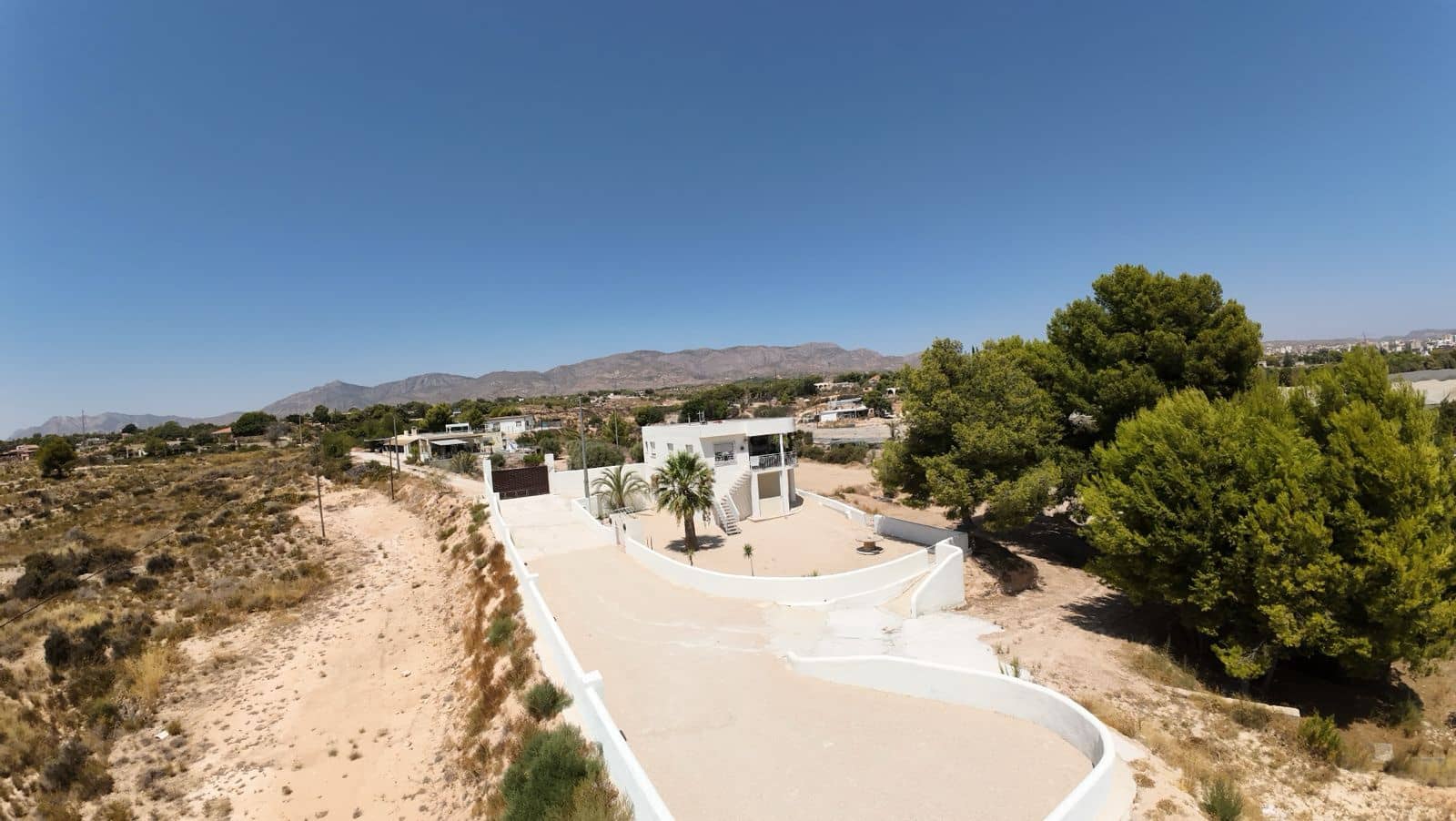 4 slaapkamer Bungalow te koop in Crevillente / Crevillent met garage - € 310.000 (Ref: 10016902)