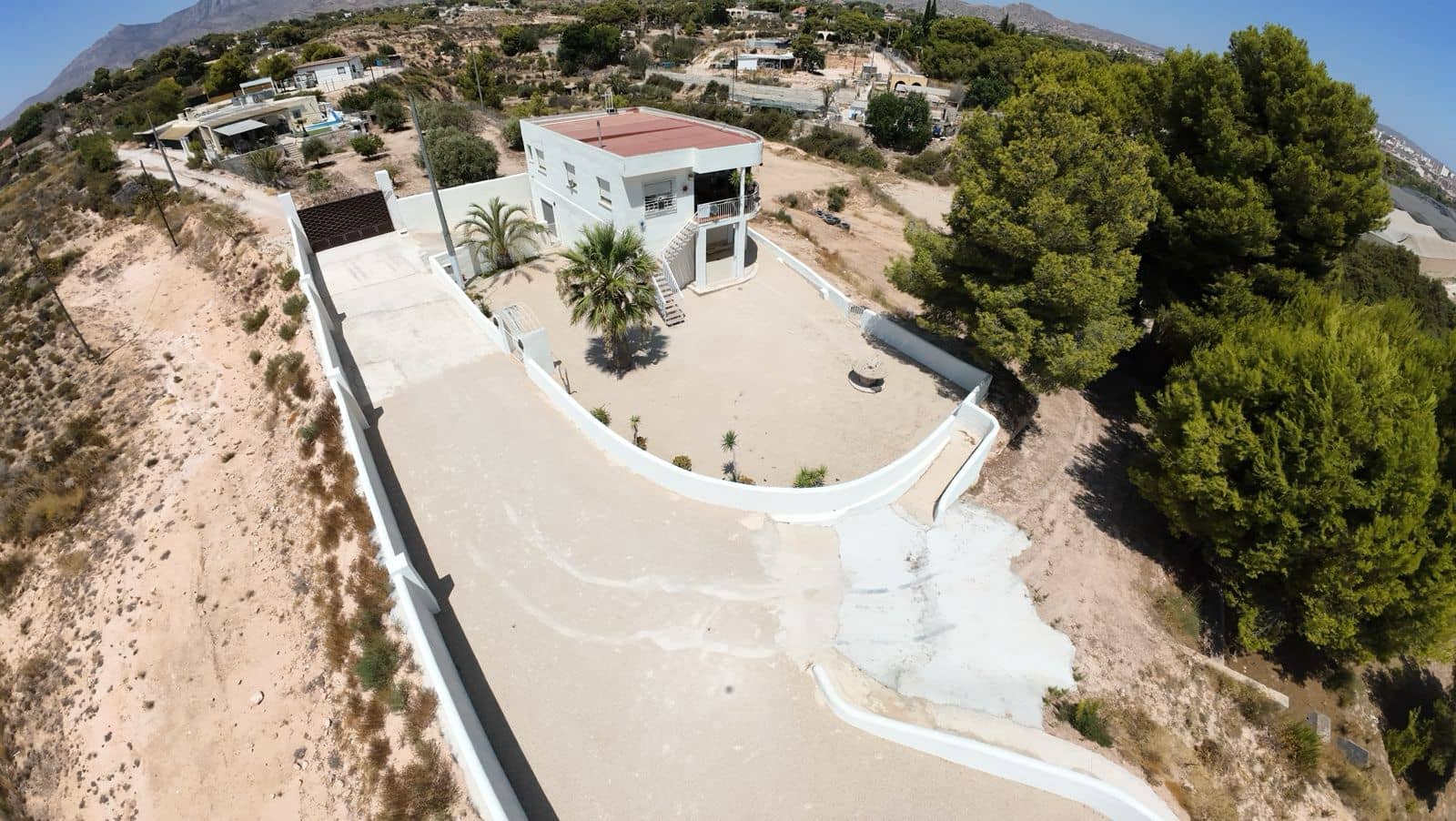 4 slaapkamer Bungalow te koop in Crevillente / Crevillent met garage - € 310.000 (Ref: 10016902)