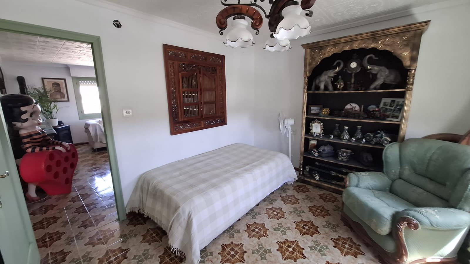 4 slaapkamer Bungalow te koop in Crevillente / Crevillent met garage - € 310.000 (Ref: 10016902)