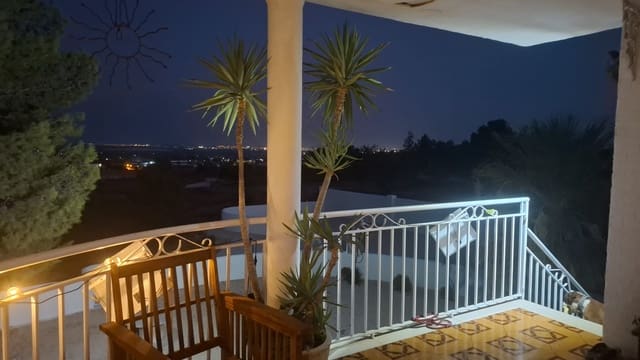 4 slaapkamer Bungalow te koop in Crevillente / Crevillent met garage - € 310.000 (Ref: 10016902)