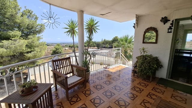 4 slaapkamer Bungalow te koop in Crevillente / Crevillent met garage - € 310.000 (Ref: 10016902)