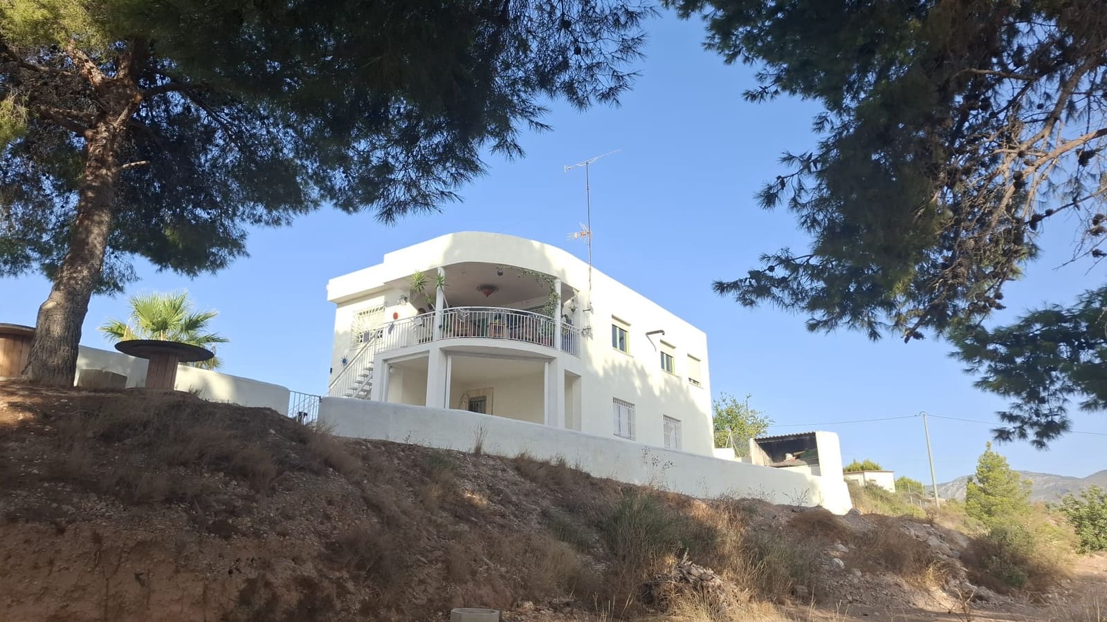 4 slaapkamer Bungalow te koop in Crevillente / Crevillent met garage - € 310.000 (Ref: 10016902)