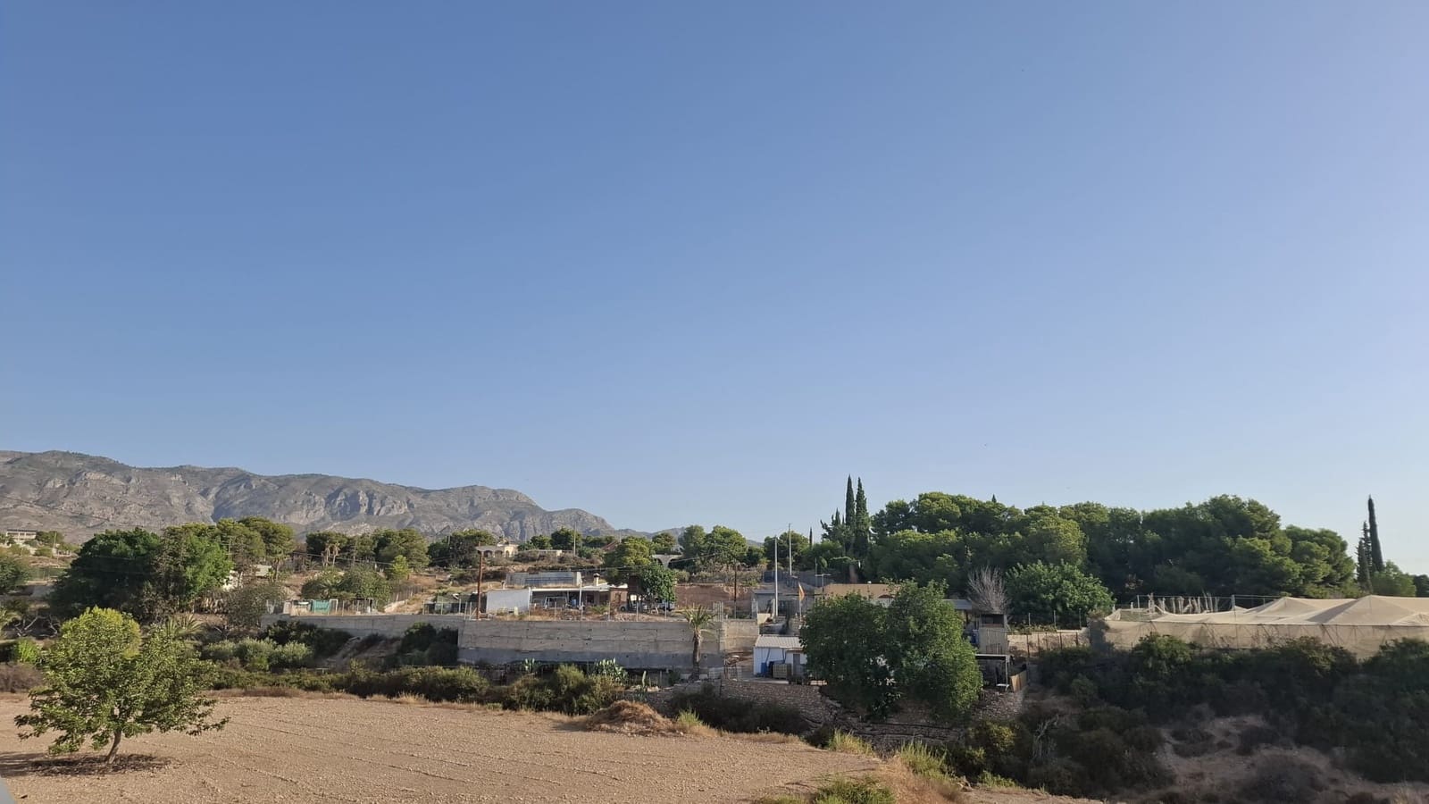 4 slaapkamer Bungalow te koop in Crevillente / Crevillent met garage - € 310.000 (Ref: 10016902)