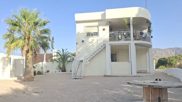 4 slaapkamer Bungalow te koop in Crevillente / Crevillent met garage - € 310.000 (Ref: 10016902)