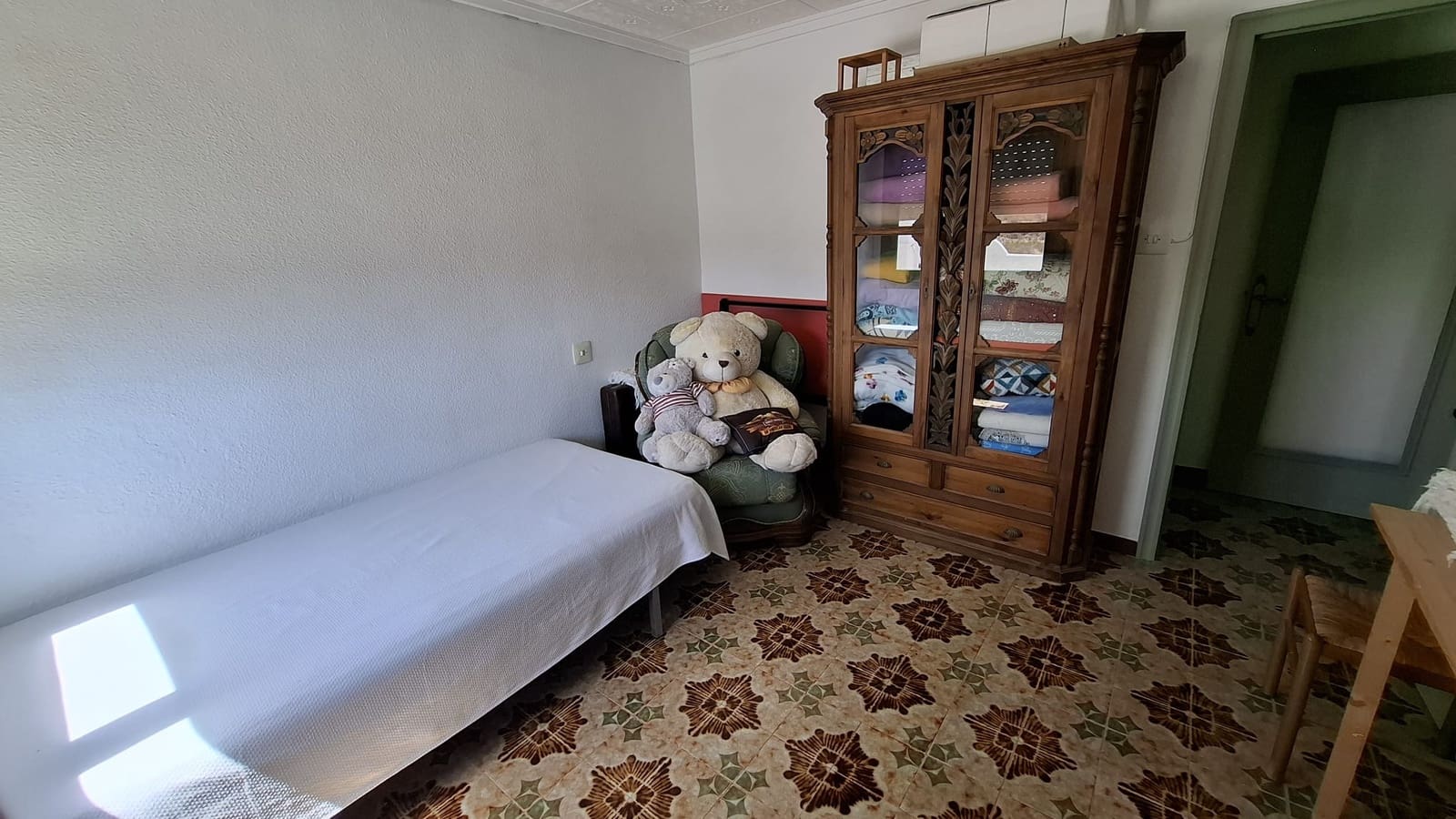 4 slaapkamer Bungalow te koop in Crevillente / Crevillent met garage - € 310.000 (Ref: 10016902)