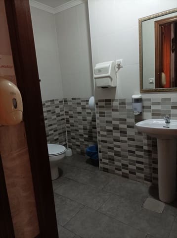 Restaurang/Bar till salu i Torrevieja med garage - 420 000 € (Ref: 10018169)