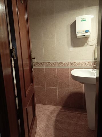 Restaurang/Bar till salu i Torrevieja med garage - 420 000 € (Ref: 10018169)