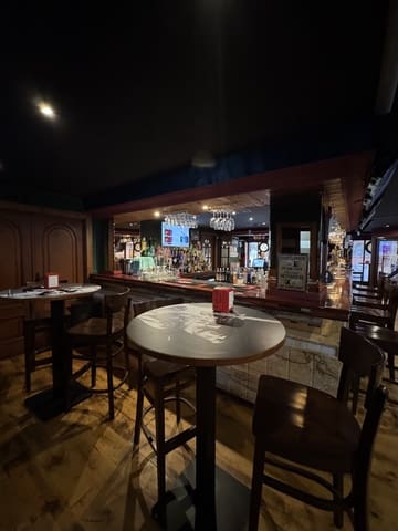 Restaurang/Bar till salu i Torrevieja med garage - 395 000 € (Ref: 10018170)