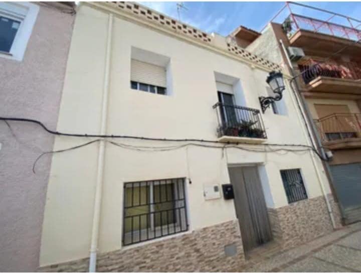 3 bedroom Townhouse for sale in Relleu - € 138,000 (Ref: 10018171)