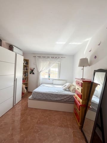 Casa de 4 habitaciones en Muchamiel / Mutxamel en venta con piscina garaje - 580.000 € (Ref: 10062294)