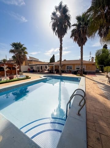 Casa de 4 habitaciones en Muchamiel / Mutxamel en venta con piscina garaje - 580.000 € (Ref: 10062294)