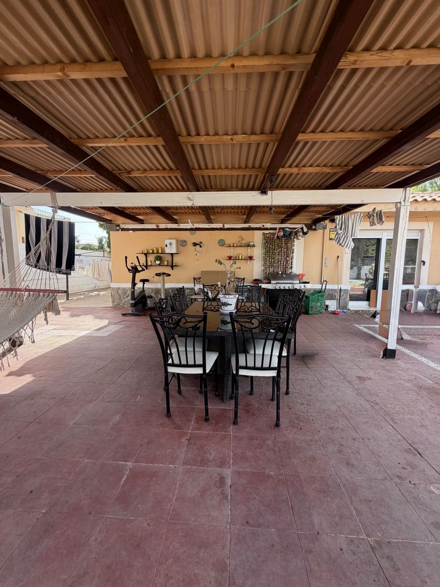 Casa de 4 habitaciones en Muchamiel / Mutxamel en venta con piscina garaje - 580.000 € (Ref: 10062294)