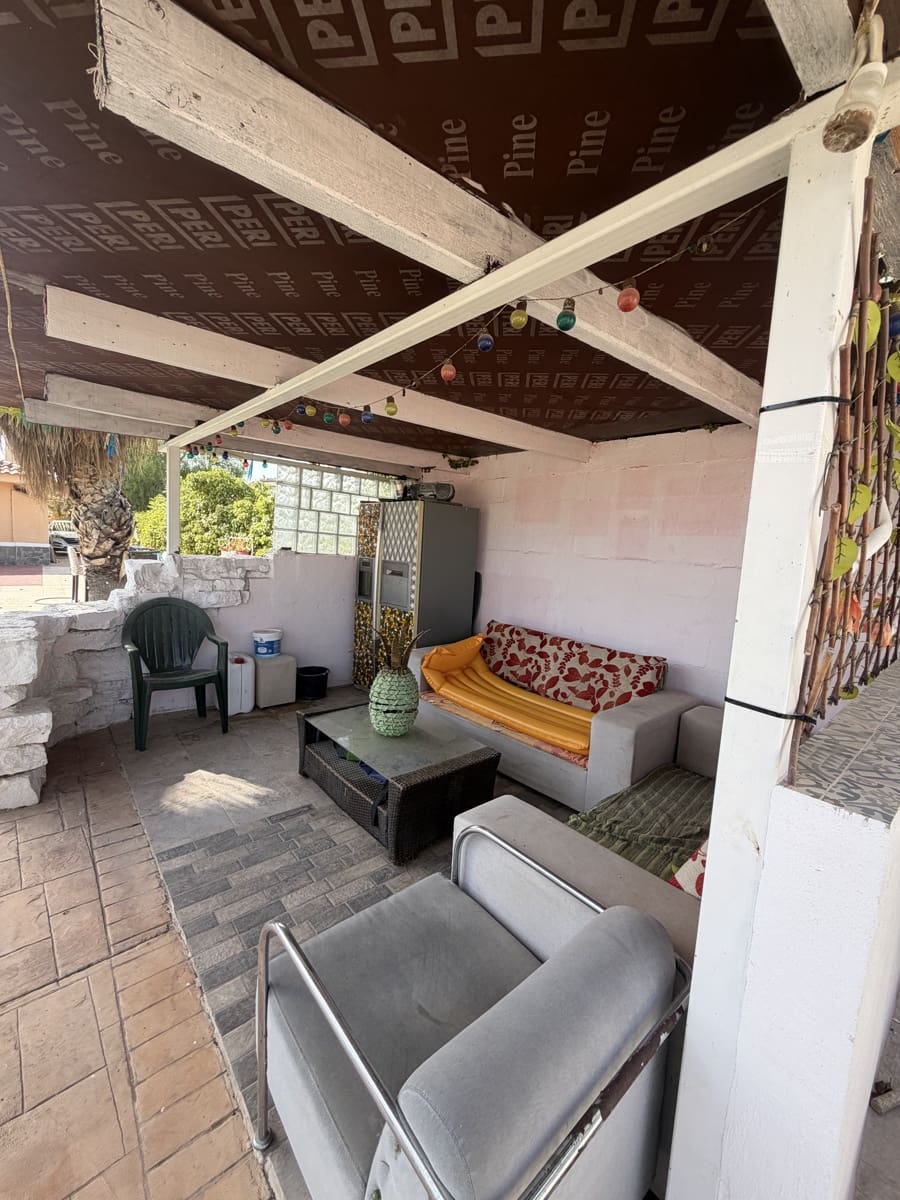Casa de 4 habitaciones en Muchamiel / Mutxamel en venta con piscina garaje - 580.000 € (Ref: 10062294)